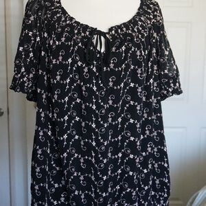 INC International Concepts Black and White Flutter Sleeve Blouse